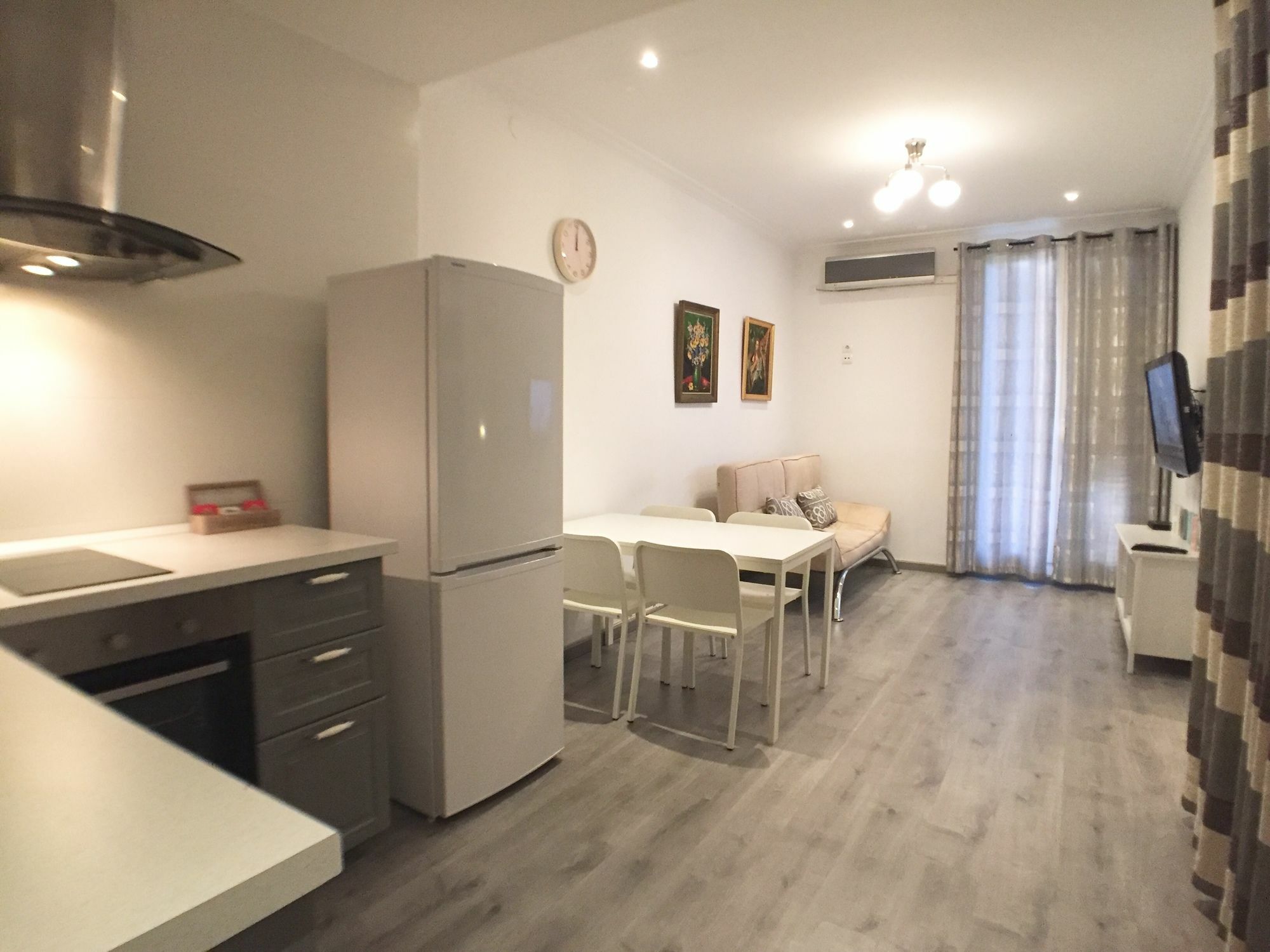 Charm Sagrada Familia Apartment Barcelona Luaran gambar