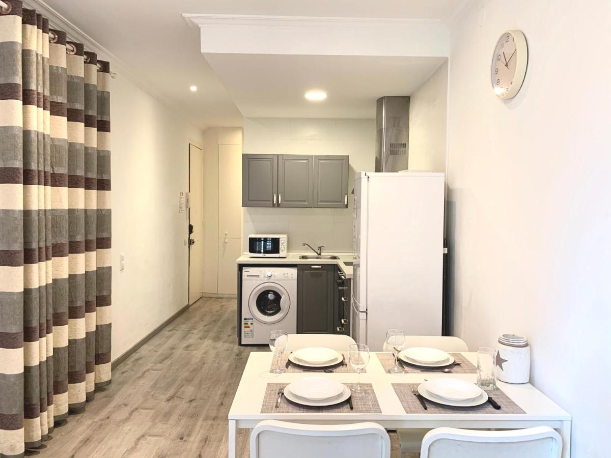 Charm Sagrada Familia Apartment Barcelona Luaran gambar