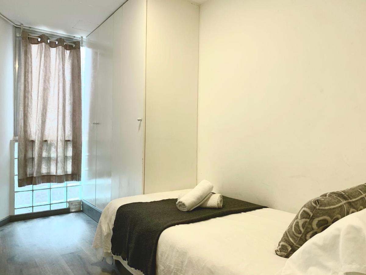 Charm Sagrada Familia Apartment Barcelona Luaran gambar